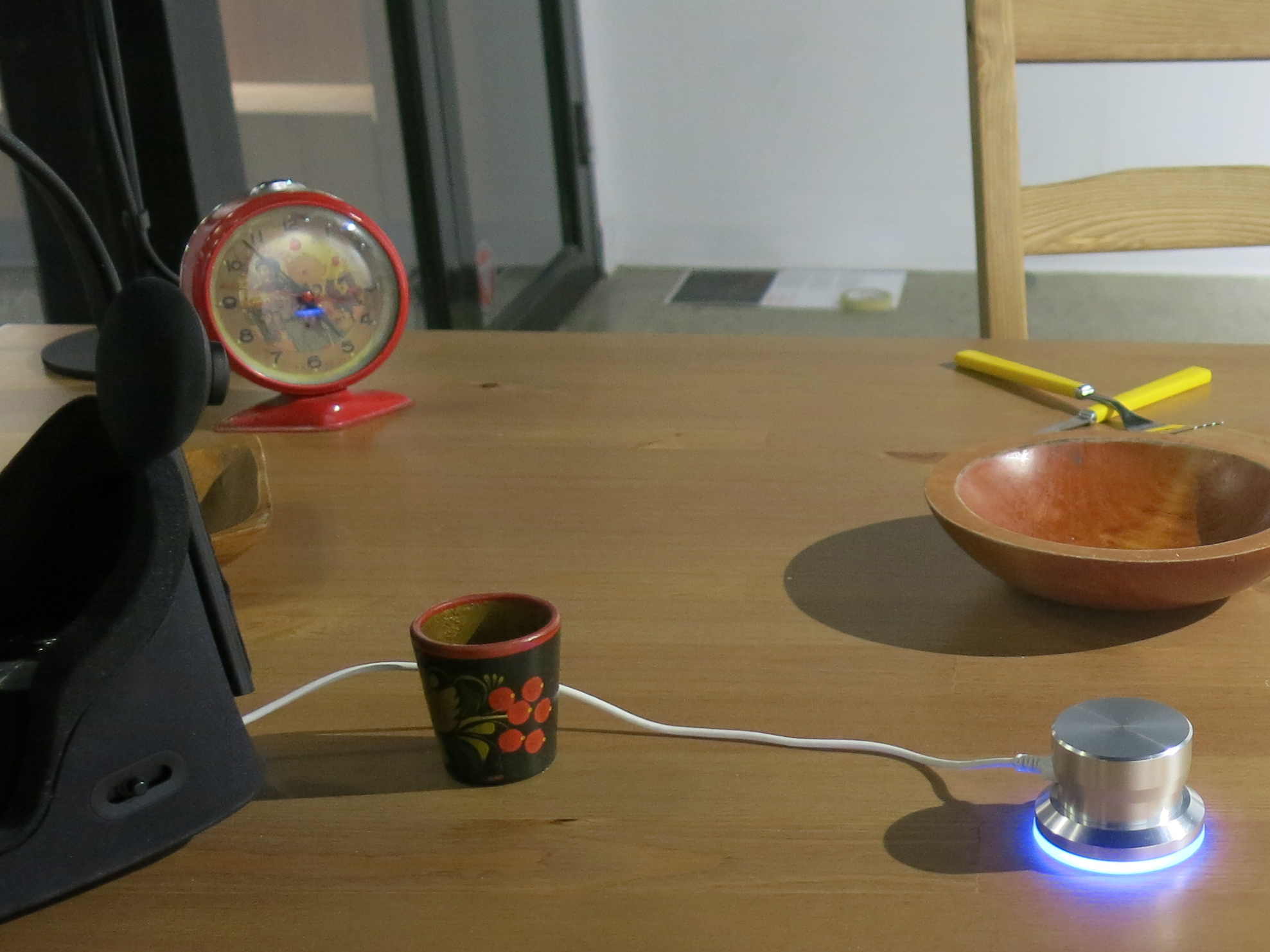 Temporal Lines: Spiralling Time in the Non-Space of VR